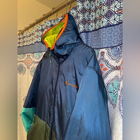 MENS XL COTOPAXI REVERSIBLE JACKET/EXCELLENT/MINT CONDITION - Picture 1 of 4